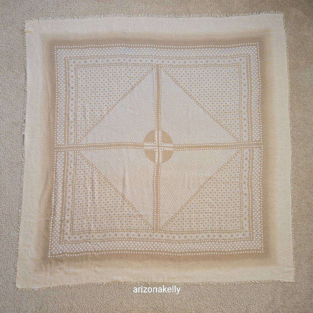 Huge Cashmere Square Woven Neutral Colors Tan Creme Lightweight - Picture 15 of 16